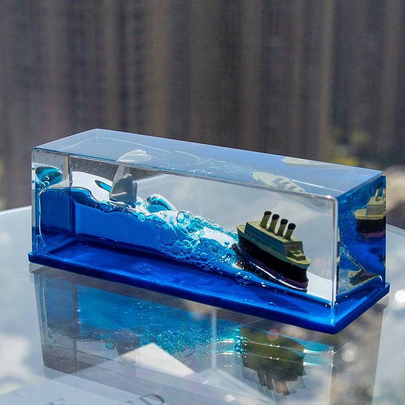Cruise Ship Fluid Drift Bottle Hourglass Living Room Decoration Creative Boat Sea Ornaments Home Decoration Toys Birthday Gift Cruise Ship Fluid Drift Bottle Hourglass Living Room Decoration Creative Boat Sea Ornaments Home Decoration Toys Birthday Gift